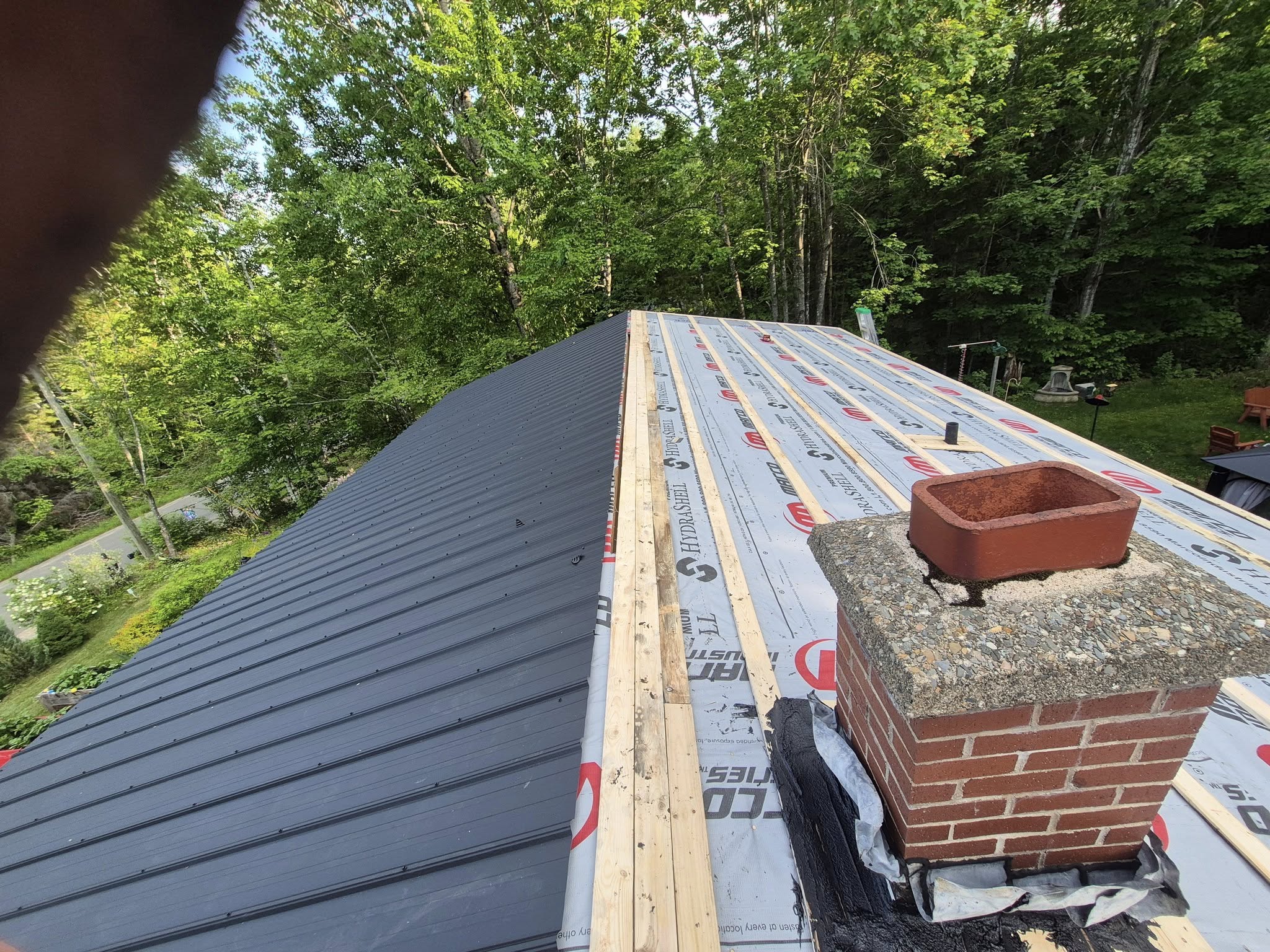 Completed roofing project